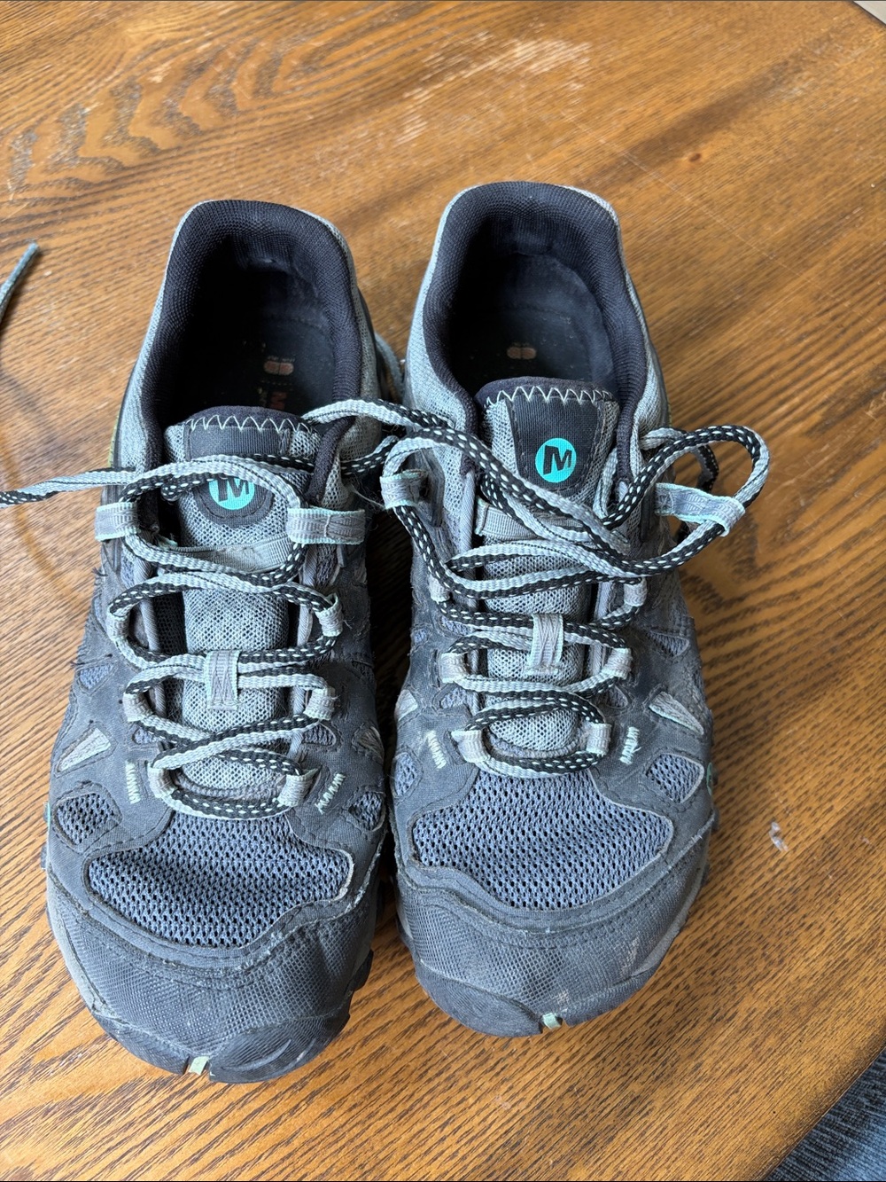 Merrell Women's Charcoal Athletic Shoes with Teal Logo